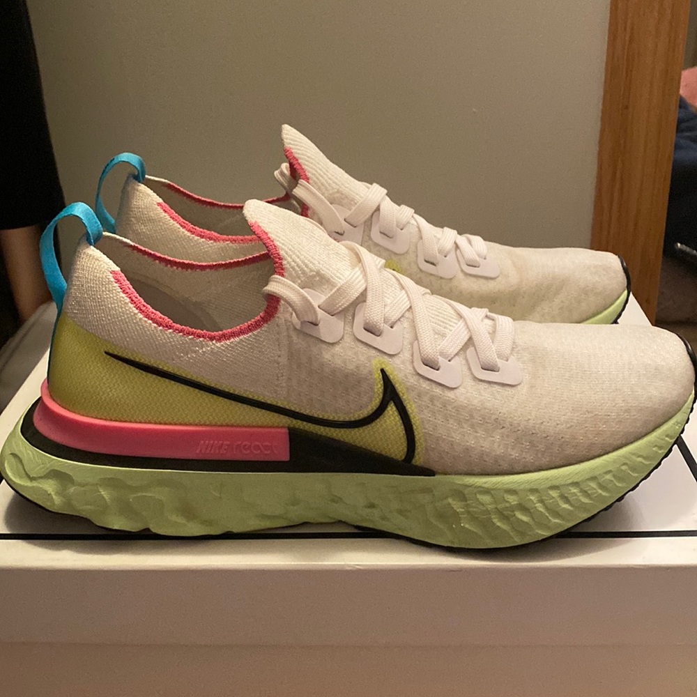 Nike React Infinity Flyknit Run